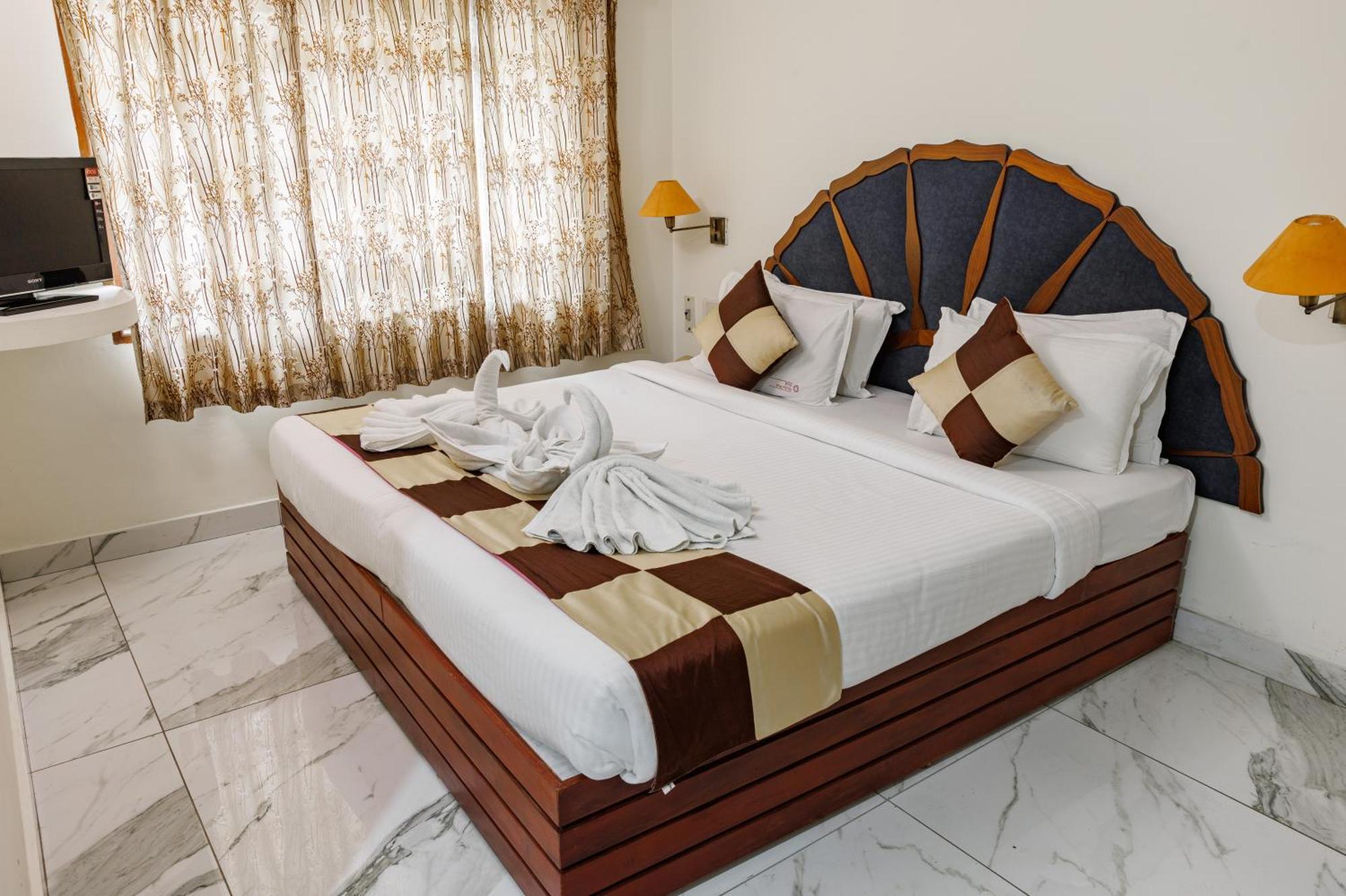 Paulson Park Hotel Kochi ภายนอก รูปภาพ